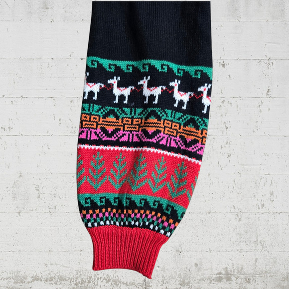 Black Llama Colorful Tassel Snowflake Fair Isle Winter Knitted Sweater Size XL - Picture 5 of 7